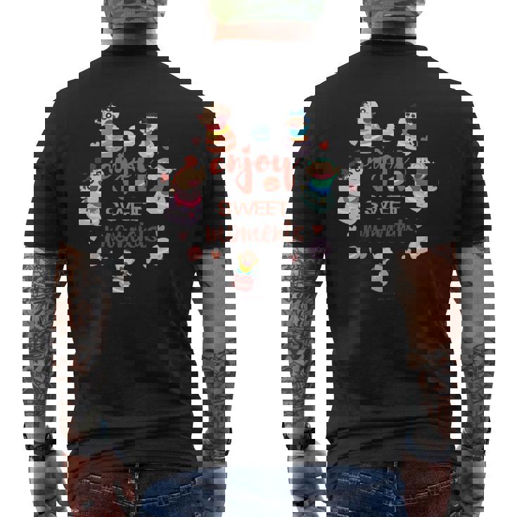 クレヨンしんちゃん かすかべ防衛隊とマカロンしんちゃんのティータイム 長袖tシャツ メンズTシャツ バックプリント