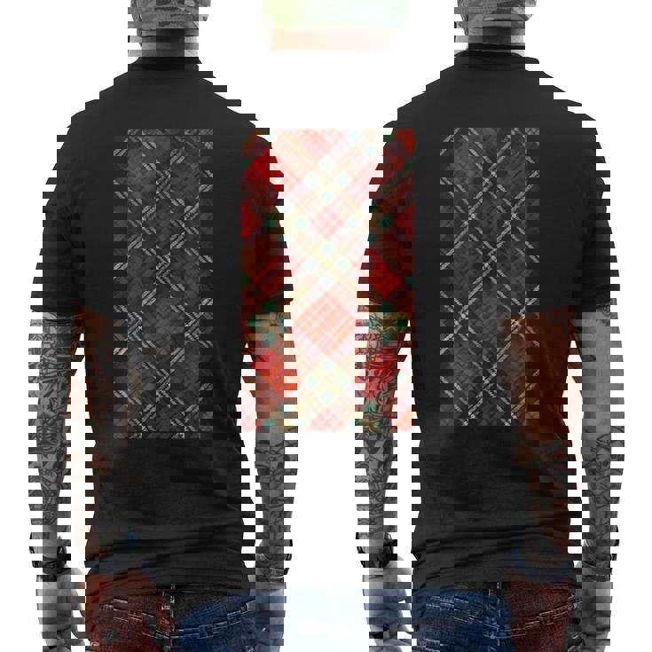 スコットランドのタータンチェック柄。 メンズTシャツ バックプリント