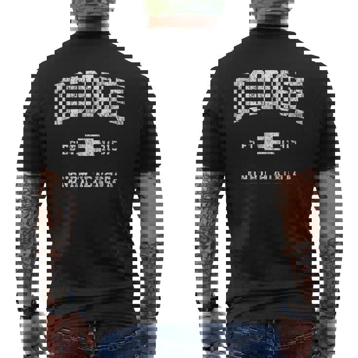 ダッジ ノースダコタ Nd ヴィンテージ アスレチック スポーツデザイン メンズTシャツ バックプリント