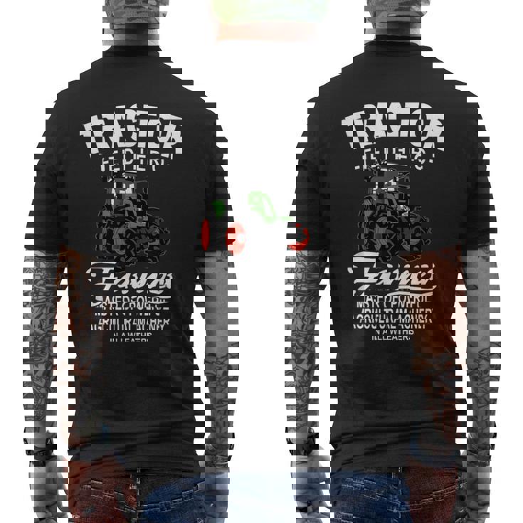 トラクター、トラクター、トラクター、農業 メンズTシャツ バックプリント