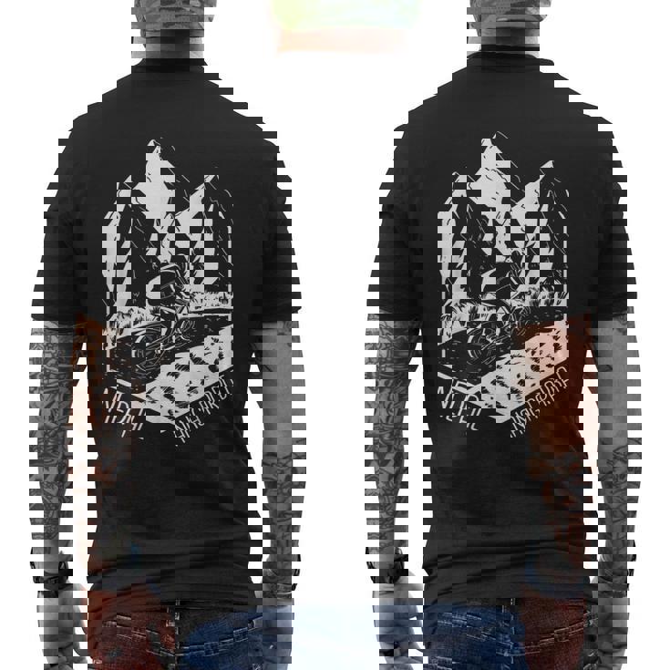 ナンガ パルバット トレイル マウンテンバイク ネイチャー ハイキング ネパール ツーリスト メンズTシャツ バックプリント