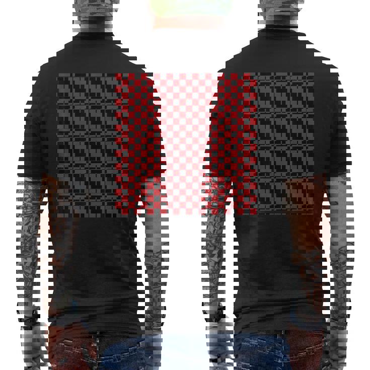 ブラック、レッド、チェッカーボードスクエアパターン、チェックデザイン。 メンズTシャツ バックプリント