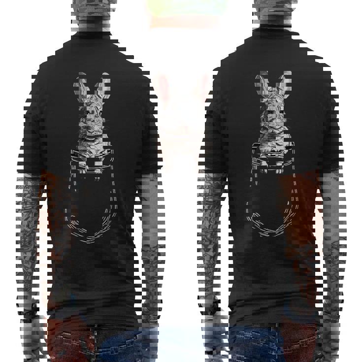 ポケットチンチラ、ポケットに面白いチンチラ メンズTシャツ バックプリント