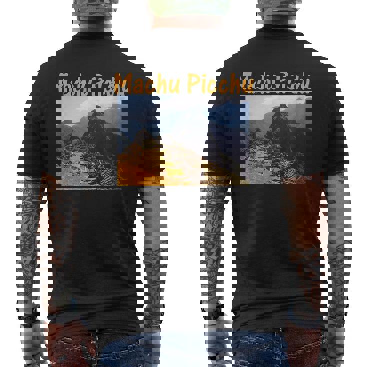 マチュピチュペルー遺跡 日の出 メンズTシャツ バックプリント