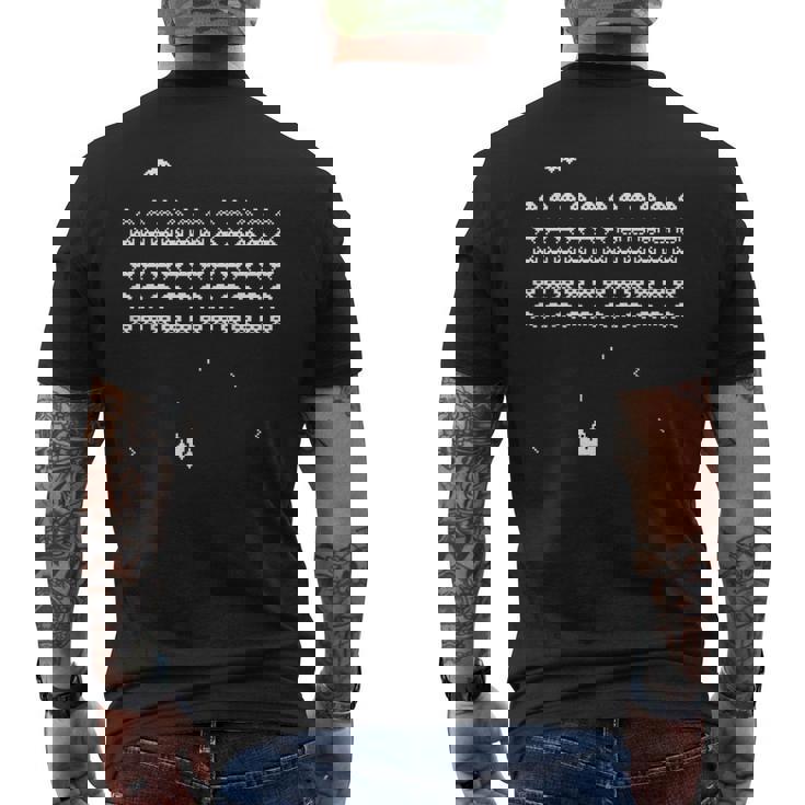 レトロなヴィンテージビデオゲームスペースシューティングアーケード メンズTシャツ バックプリント