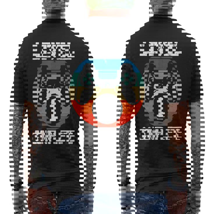 レベル1 結婚1周年記念ギフト 彼への完全ギフト メンズTシャツ バックプリント