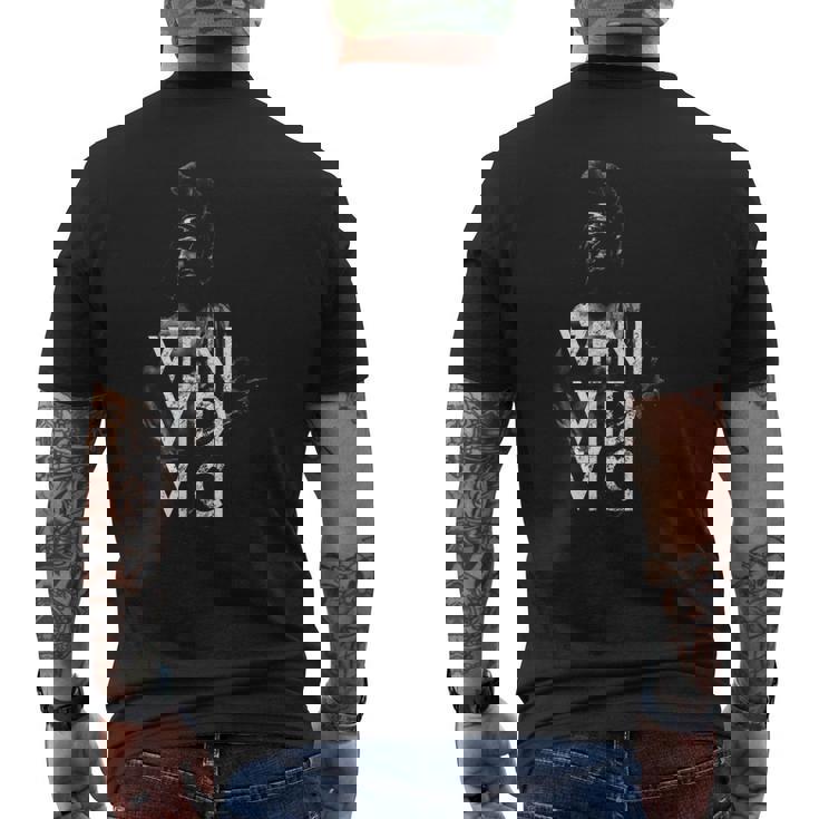 ローマ兵士 ヘルメット ガレア・ヴェニ・ヴィディ・ヴィチ 古代ローマ メンズTシャツ バックプリント