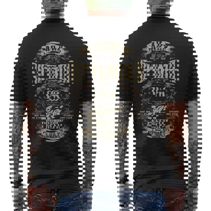 ヴィンテージ還暦伝説 1966年9月 60歳の贈り物 メンズTシャツ バックプリント