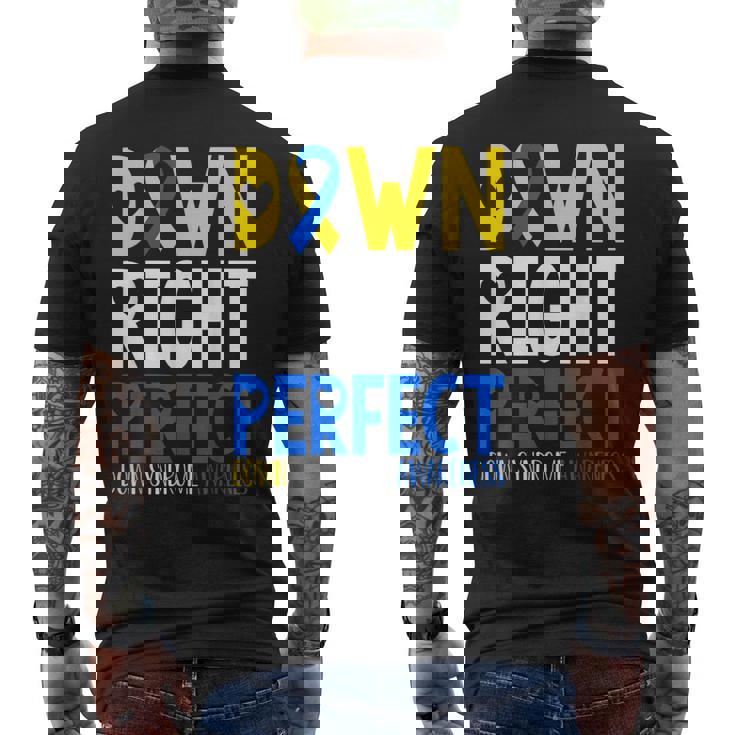 世界ダウン症啓発デーダウン右パーフェクトt21 メンズTシャツ バックプリント
