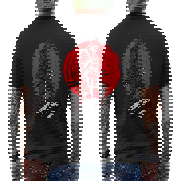 侍 戦国武将 武士道 サムライ 東京 ジャパン カタナ メンズTシャツ バックプリント