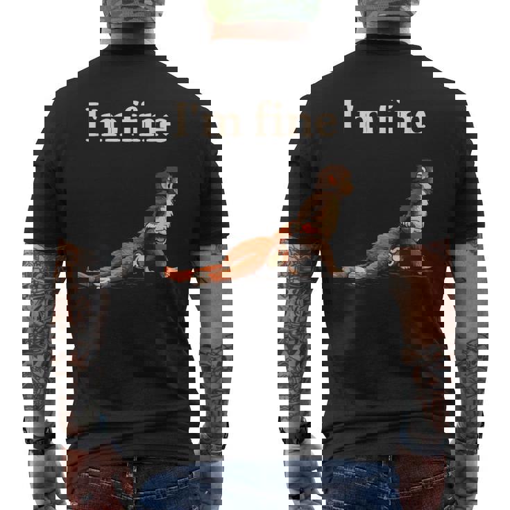 悲しい猿のパンチミームとオレンジのおもちゃで私は元気です メンズTシャツ バックプリント