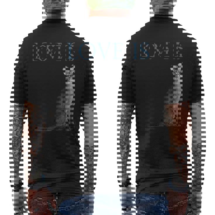 愛はアビシニアンキャット メンズTシャツ バックプリント