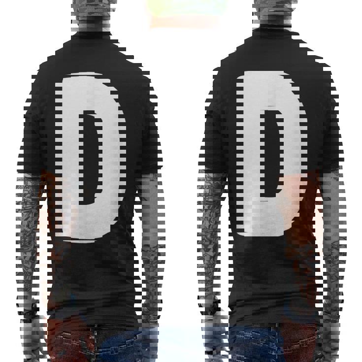 文字d 大文字 アルファベット モノグラム イニシャル メンズTシャツ バックプリント