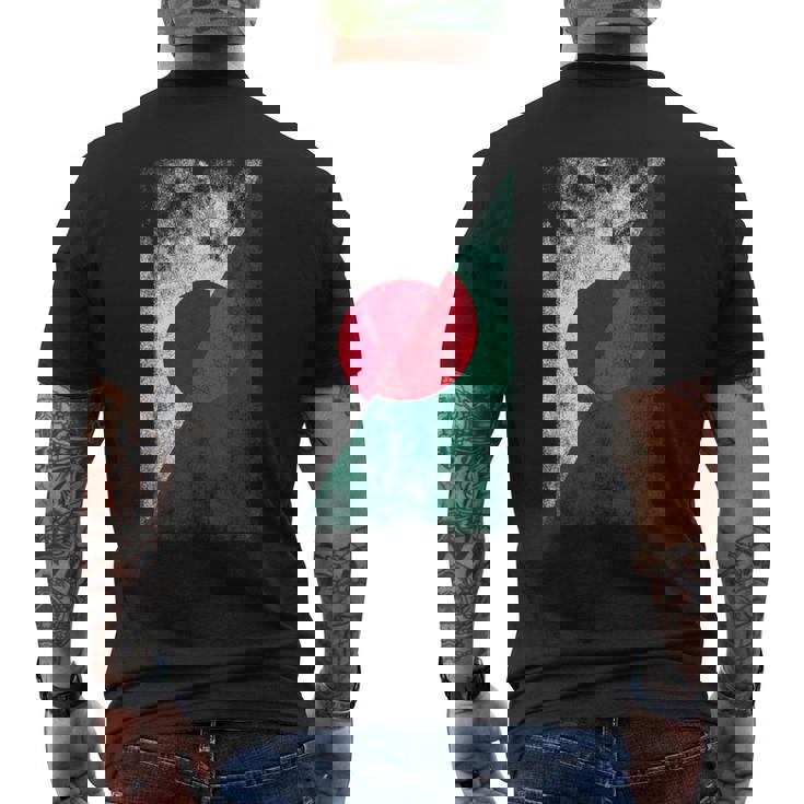 日本とバングラデシュの旗 日本のバングラデシュ メンズTシャツ バックプリント