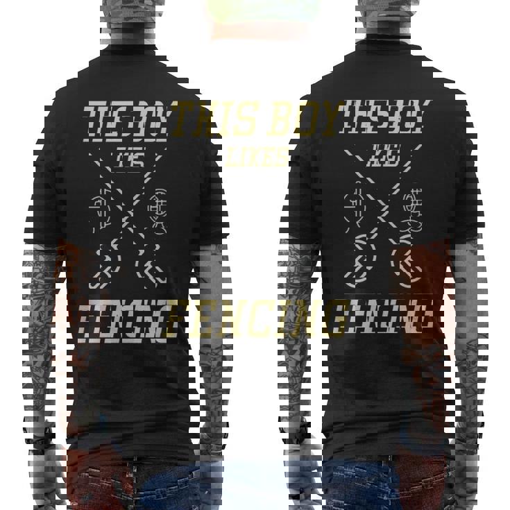 男の子はフェンシングが好き スポーツ 趣味 フェンシング メンズTシャツ バックプリント