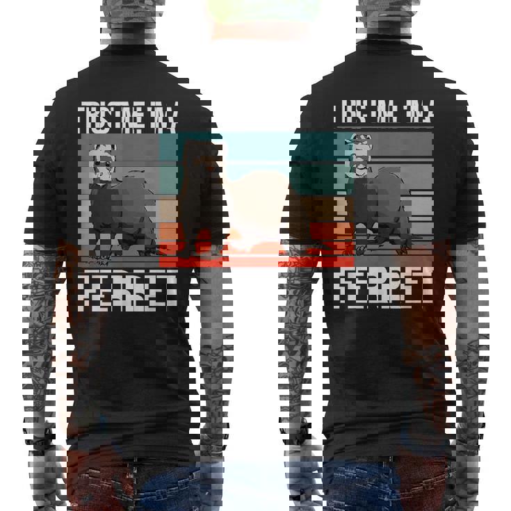 私はフェレット ハロウィン ペットオーナー フェレット メンズTシャツ バックプリント