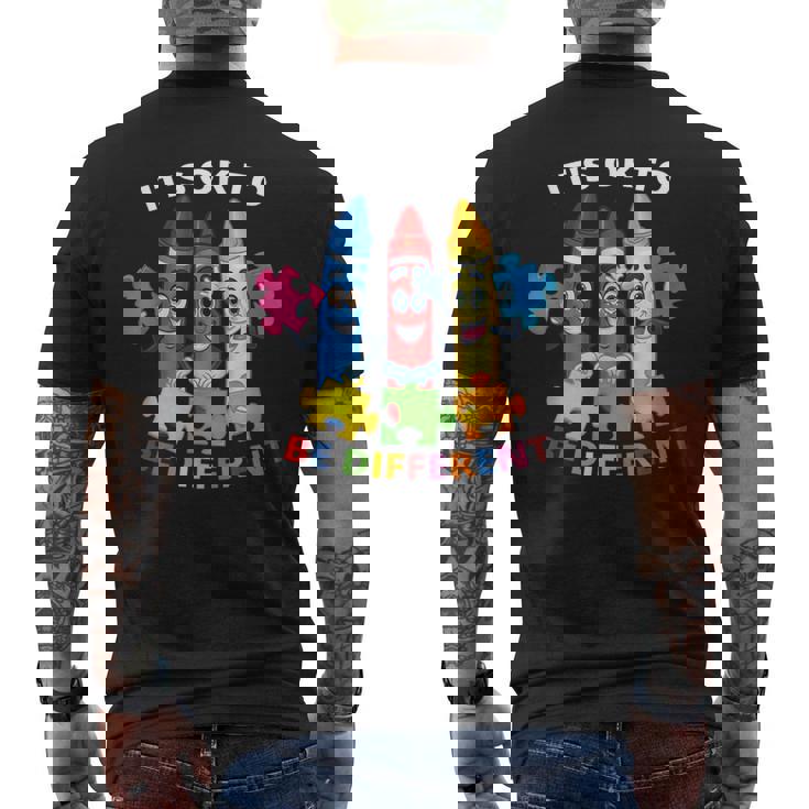 自閉症の認識 違ってもいい 自閉症の青 メンズTシャツ バックプリント