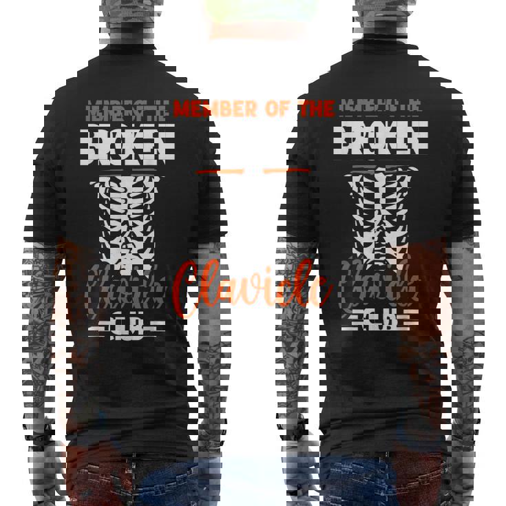 鎖骨骨折クラブのメンバー 手術 鎖骨 リカバリー サポート 鎖骨骨折 メンズTシャツ バックプリント