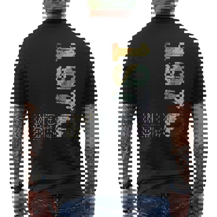 限定版 1970 ヴィンテージ 1970 レトロ 素晴らしい年 1970 メンズTシャツ バックプリント