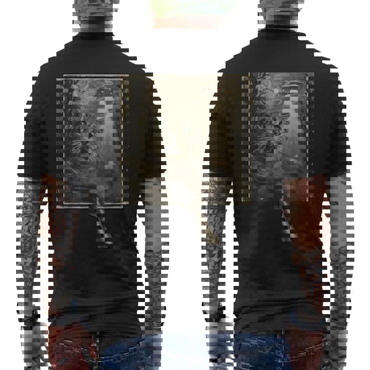 面白いsf自撮り猫とエイリアンビジターの不気味な瞬間。 メンズTシャツ バックプリント