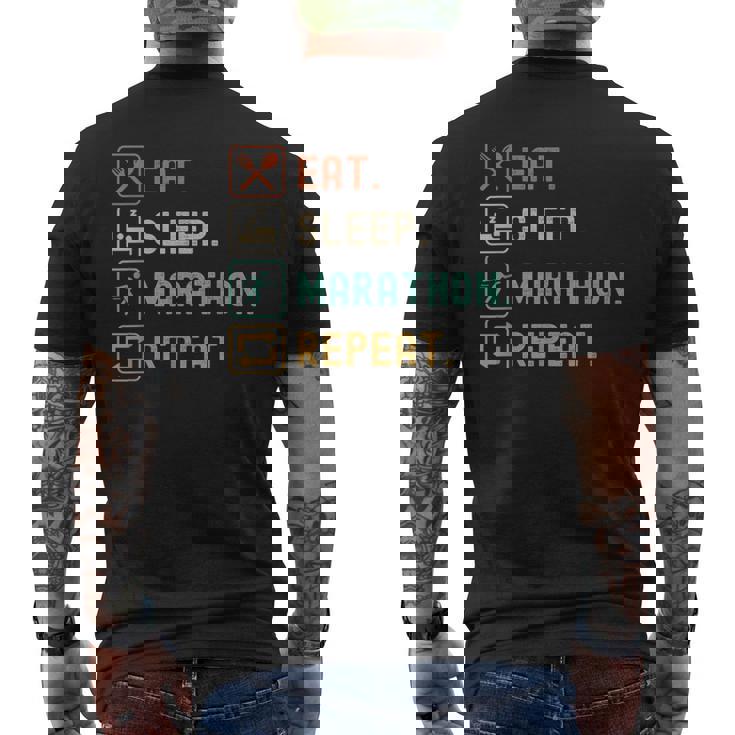 食べる睡眠マラソンリピート面白いマラソンランナー メンズTシャツ バックプリント