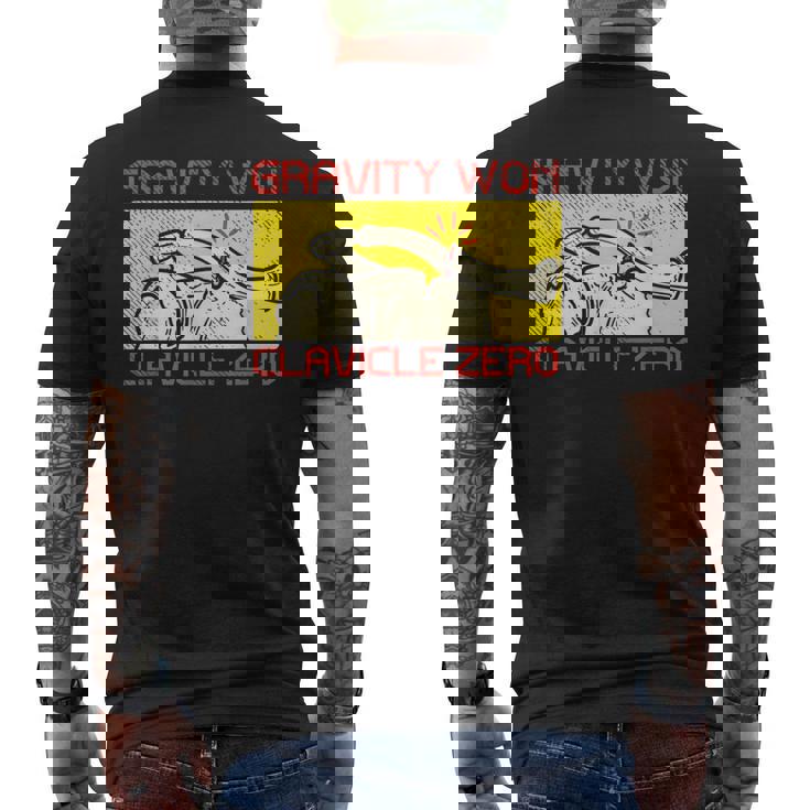 骨折 鎖骨 メンズTシャツ バックプリント