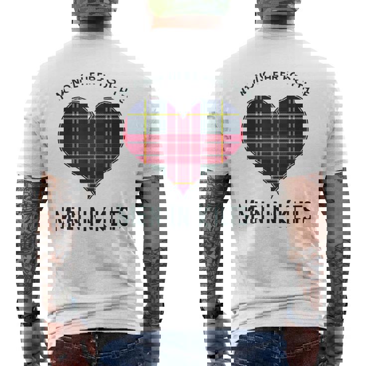 I'm Only Here For The In Kilts タータンチェック ハート メンズTシャツ バックプリント