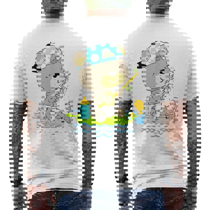おむつ釣りのベビーベア メンズTシャツ バックプリント