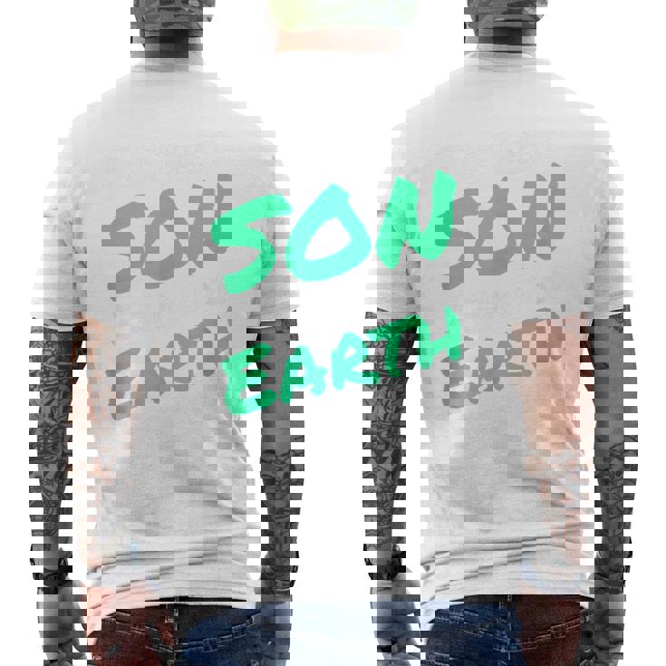 息子の男のための最高の息子の誕生日プレゼント Beston I Know On Earth メンズTシャツ バックプリント