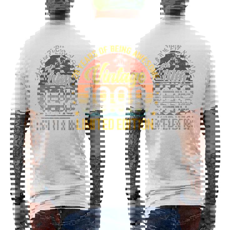 裏面 ヴィンテージ 28 誕生日 デコレーション メンズ 28歳 1998 28歳 メンズTシャツ バックプリント