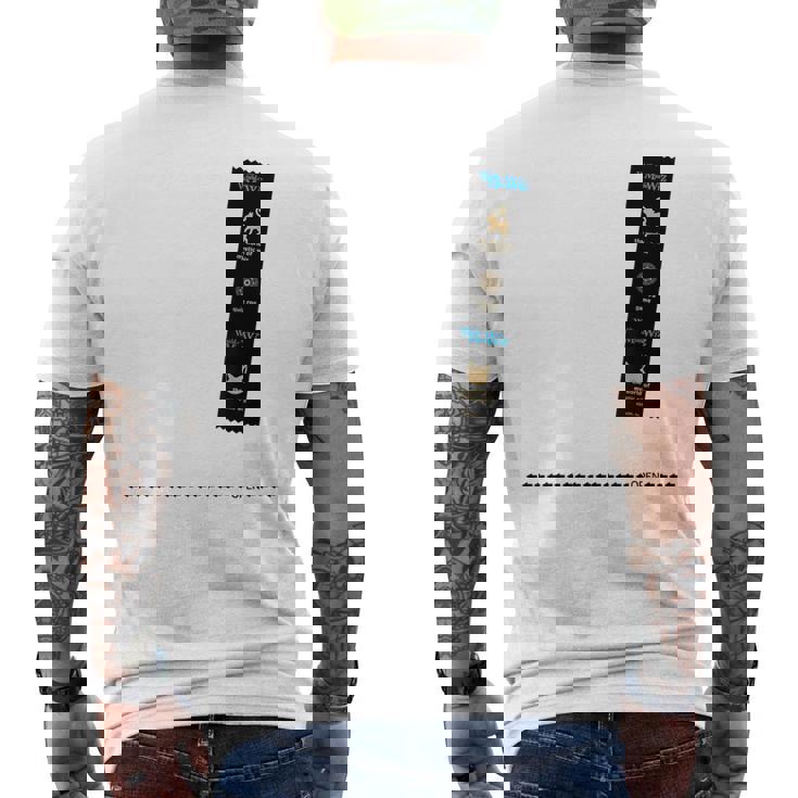 黒猫のウィズ 段ボールとウィズ C メンズTシャツ バックプリント