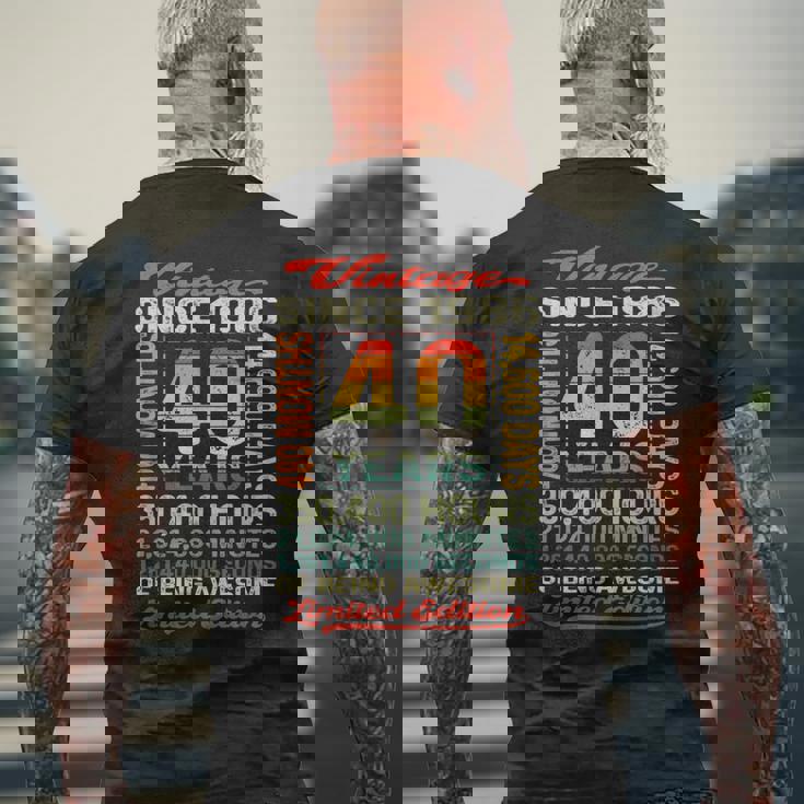 40歳 480ヶ月 すごい生まれ 1986年 40歳の誕生日 メンズTシャツ バックプリント 高齢者への贈り物