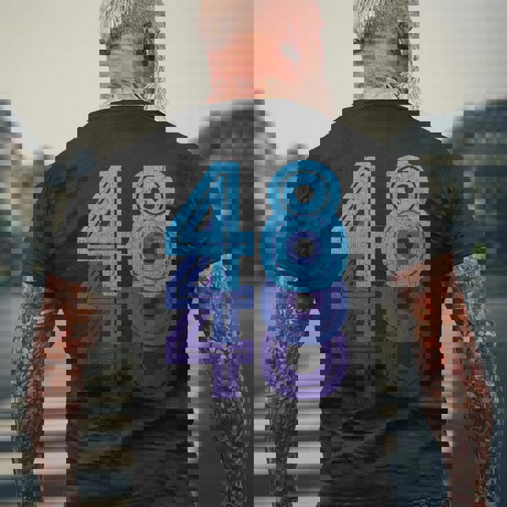 48ラッキーナンバー48歳の誕生日のスポーツチーム メンズTシャツ バックプリント 高齢者への贈り物