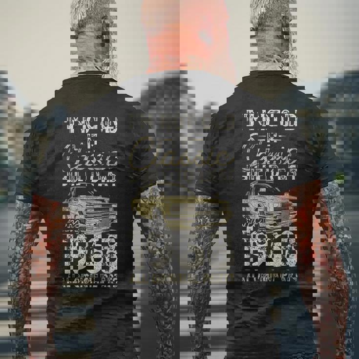 58 歳の誕生日、1968 年以来、クラシックカー、58 歳 メンズTシャツ バックプリント 高齢者への贈り物