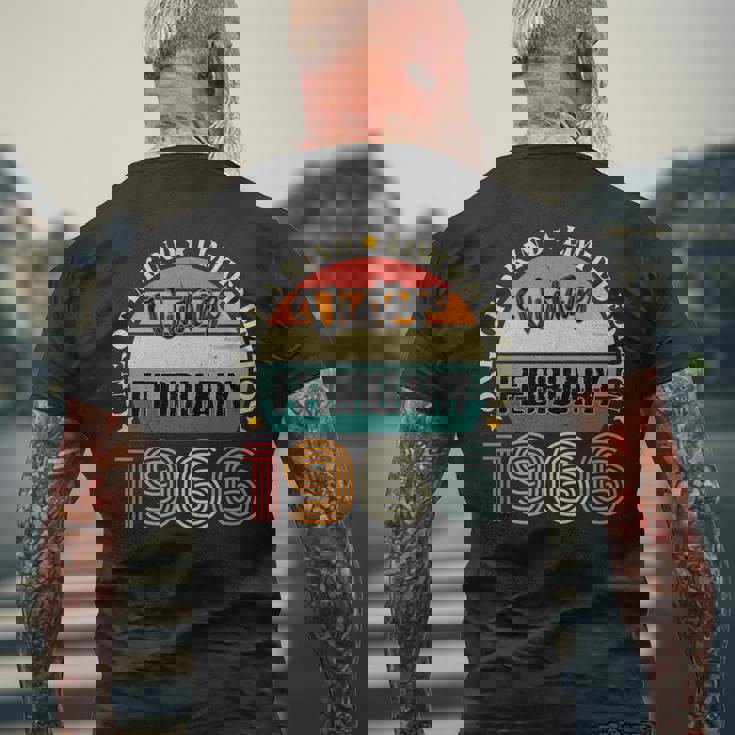 58歳 ヴィンテージ 1966年2月 58歳の誕生日 レトロ 長袖tシャツ メンズTシャツ バックプリント 高齢者への贈り物