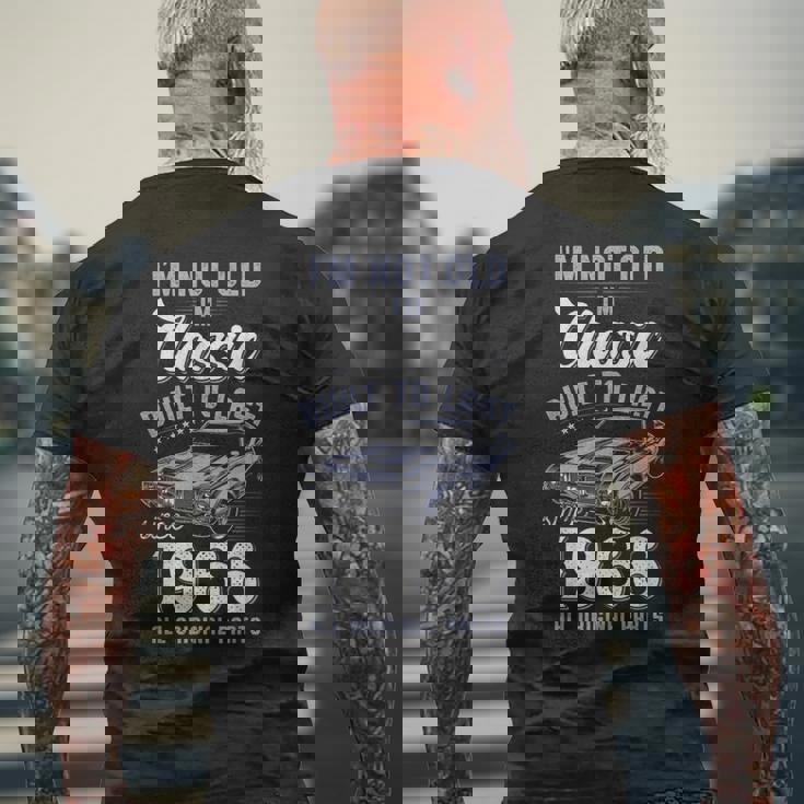 60歳の誕生日 1966年クラシックカー メンズTシャツ バックプリント 高齢者への贈り物