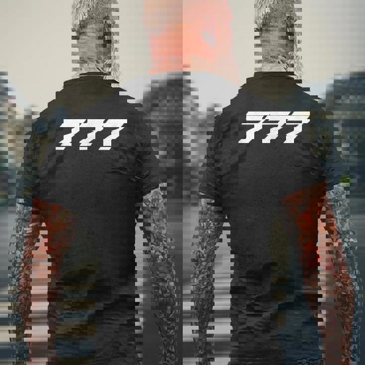 777 旅客機飛行機 Avgeeks メンズTシャツ バックプリント 高齢者への贈り物