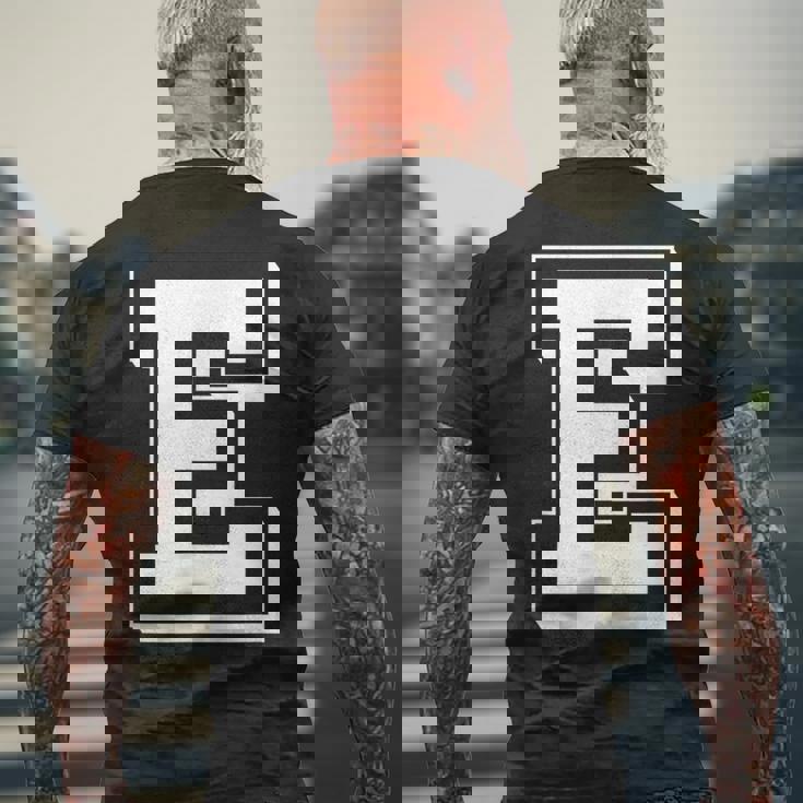 Best Friendshipseven Letters E From Friends メンズTシャツ バックプリント 高齢者への贈り物