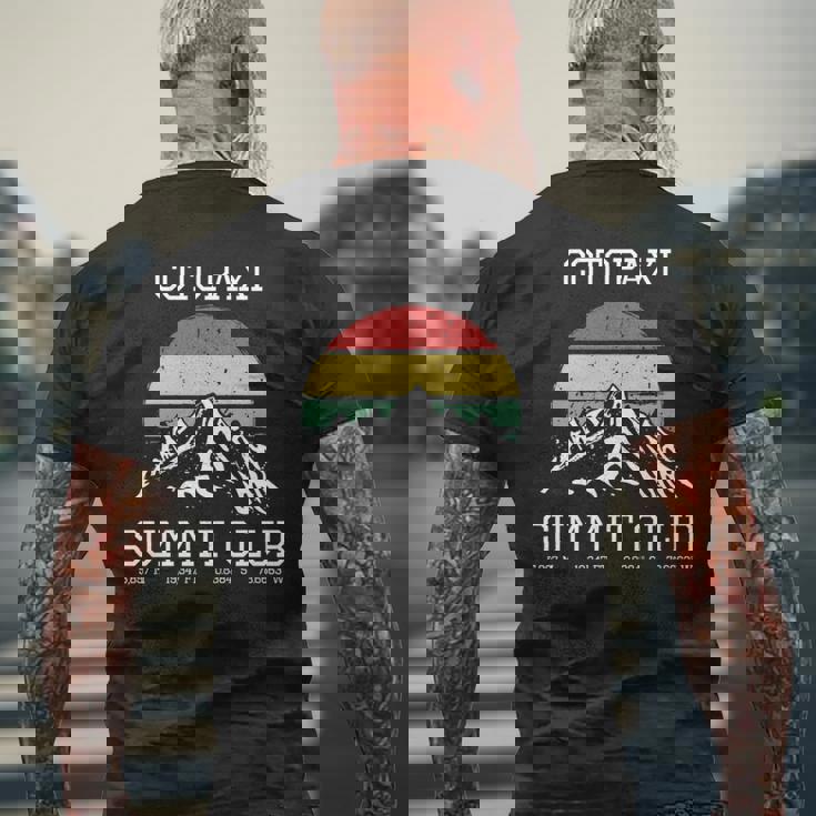 I Climbed Cotopaxiummit Club ハイキング エクアドルハイキング 長袖tシャツ メンズTシャツ バックプリント 高齢者への贈り物