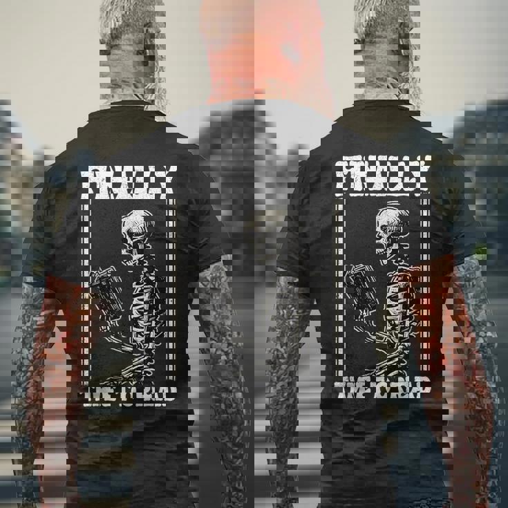 Finally Time To Read Book Lover Bookworm スケルトン 面白い本 メンズTシャツ バックプリント 高齢者への贈り物