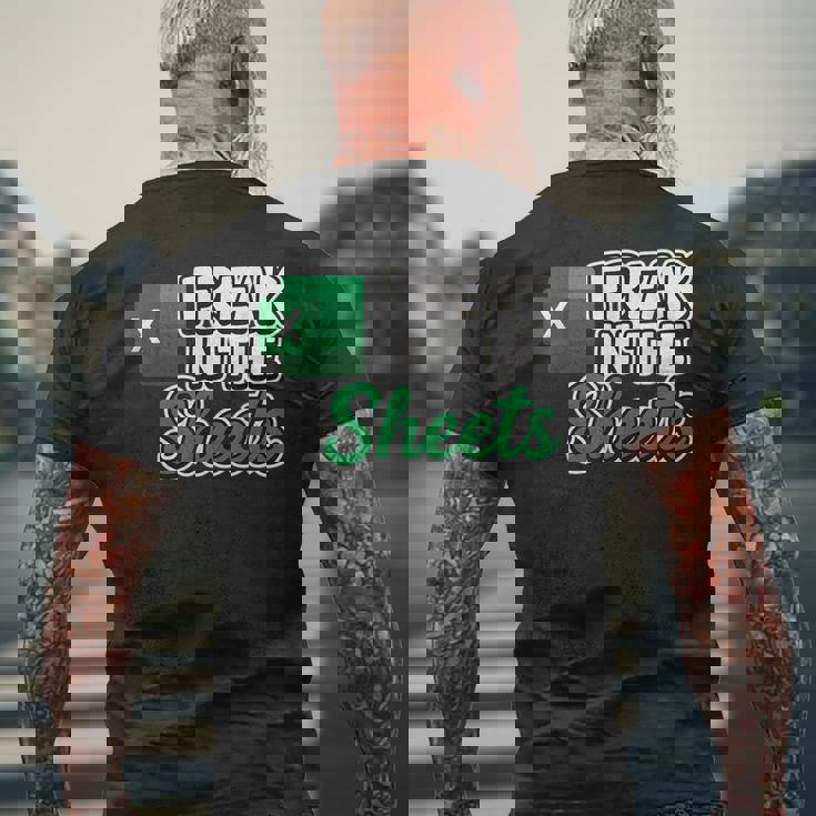 Freak In Theheets Accountant preadsheet Excel メンズTシャツ バックプリント 高齢者への贈り物