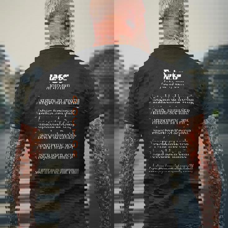 Fun Doctor Definition 医師シャツ 外科医へのギフトに メンズTシャツ バックプリント 高齢者への贈り物