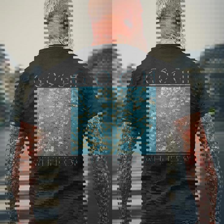 Gogh With The Flow アーモンドブロッサム ヴァン・ゴッホの絵画 メンズTシャツ バックプリント 高齢者への贈り物