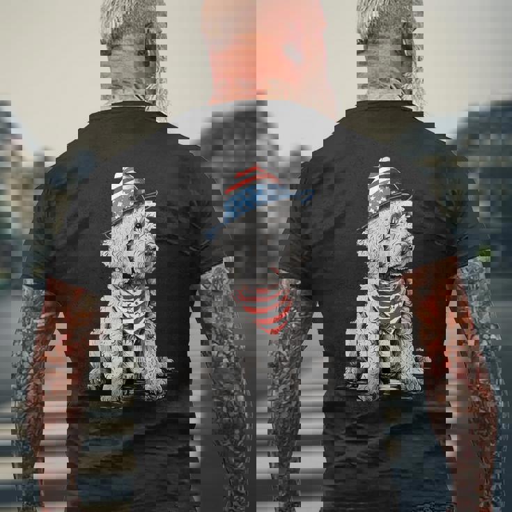 Goldendoodle 7月4日 愛国的 ゴールデンドゥードル 犬 メンズTシャツ バックプリント 高齢者への贈り物