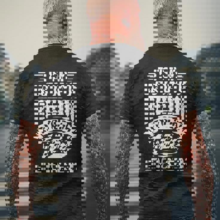 Got Titties バチェラーパーティー スタッグ グルーム ギャグ メンズ ファニー メンズTシャツ バックプリント 高齢者への贈り物