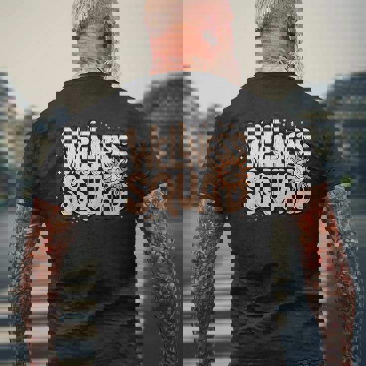 Happy Wellnessquad フィットネス Ot ナースキャンプ Pta PE ジム 部族 メンズTシャツ バックプリント 高齢者への贈り物