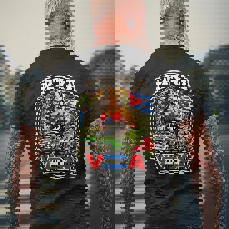 Libertad Make Cuba Great Again 地図 政治 自由 自由 メンズTシャツ バックプリント 高齢者への贈り物