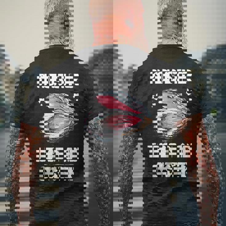 Moister Than An Oyster Meme I'm Moister Than An Oyster メンズTシャツ バックプリント 高齢者への贈り物