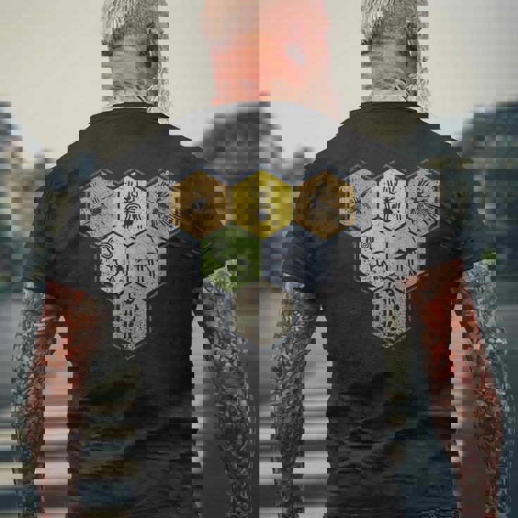 Nazca Linesナスカラインズ レトロなクモ 猿 宇宙人 鳥 六角形 メンズTシャツ バックプリント 高齢者への贈り物