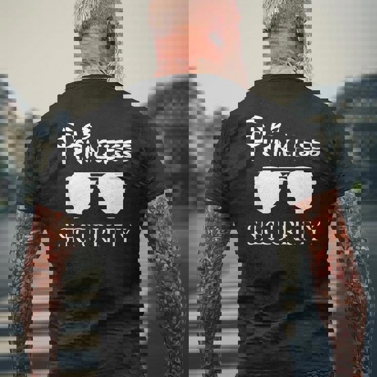 Princessecurity On Duty Family Guardian Officer メンズTシャツ バックプリント 高齢者への贈り物